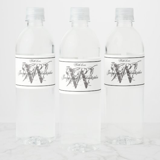 Elegante Monogram Anfangsnamen Chic White Wedding Wasserflaschenetikett (Flaschen)
