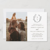 Elegante Monogram Black and White Foto Verlobung Einladung (Vorderseite)