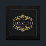Elegante Monogram Black Gold Office School Erinnerungskiste<br><div class="desc">Eine elegante Schwarz-Gold-Geschenkboxen blühte. Fügen Sie Ihren Namen zwischen den goldenen Blüten auf der Vorderseite geblüht. Entworfen für Sie von BlackBerry Boulevard.</div>