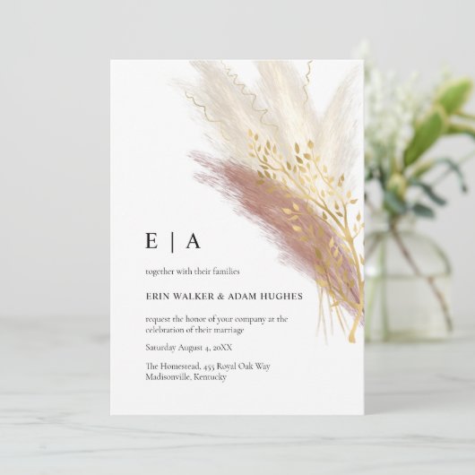 Elegante Monogram Boho Pink Gold Pampas Grass Invi Einladung (Stehend Vorderseite)