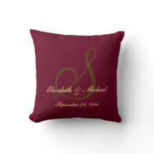 Elegante Monogram Bride Groom Names Wedding Pillow