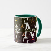 Elegante Monogram Decorative Weihnachtsfeiertage Tasse (VorderseiteRechts)