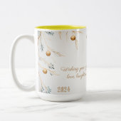 Elegante Monogram Family Christmas Tasse mit Botsc (Links)