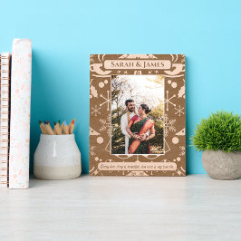 Elegante Monogram Family Name Weihnachtsfeiertag Geätzte Rahmen