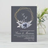 Elegante Monogram Floral Blue Wedding Einladung (Stehend Vorderseite)