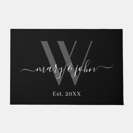 Elegante Monogram Gray Black Names Script Hochzeit Fußmatte (Vorderseite)