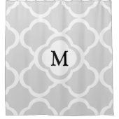 Elegante Monogram Gray Quatrefolie Duschvorhang (Vorderseite)