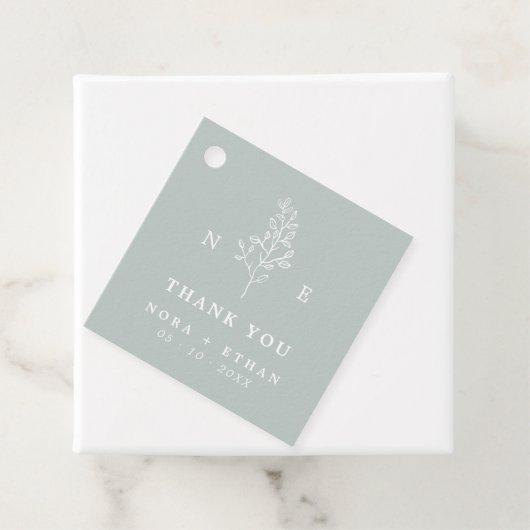 Elegante Monogram Leaf Sage Green Wedding Geschenkanhänger (Beispiel)