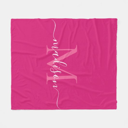 Elegante Monogram Magenta Pink White Modern Script Fleecedecke (Vorderseite (Horizontal))