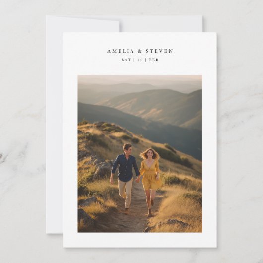 Elegante Monogram Minimalistische Foto Hochzeit Einladung (Vorderseite)