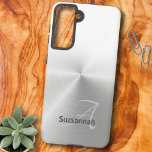 Elegante Monogram Name White Ombre Imitate Metal Samsung Galaxy Hülle<br><div class="desc">Dieses Design hat einen weißen Hintergrund über Imitate Metall mit grauem Skript Anfangsbuchstaben Monogramm und Name. Personalisieren Sie die Textfelder, entfernen Sie einen beliebigen oder alle Texte oder bearbeiten Sie mit dem Entwurfstool, um einen Schriftart auszuwählen, den Sie möchten. Sie können dieses Design, wo es angemessen ist, auch zu einer...</div>