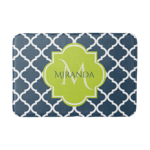 Elegante Monogram Navy Green Quatrefolie und Name Badematte