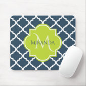 Elegante Monogram Navy Green Quatrefolie und Name Mousepad (Mit Mouse)