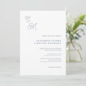 Elegante Monogram Script Dusty Blue Wedding Einladung (Stehend Vorderseite)
