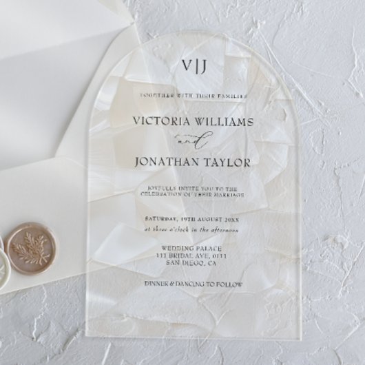 Elegante Monogram White Wedding Acryleinladungen