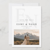 Elegante Monogramm-Bergpaar-Foto Save The Date (Vorderseite)