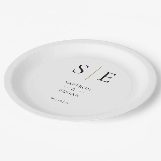 Elegante Monogramm Schwarz-Gold-Hochzeit Pappteller (Schrägansicht)