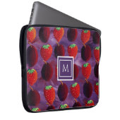 Elegante monogrammierte Anfangsbuchstaben Erdbeere Laptopschutzhülle (Vorne Rechts)