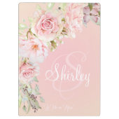 Elegante monogrammierte Rose in Rosa Wasserfarbe Klemmbrett (Rückseite)