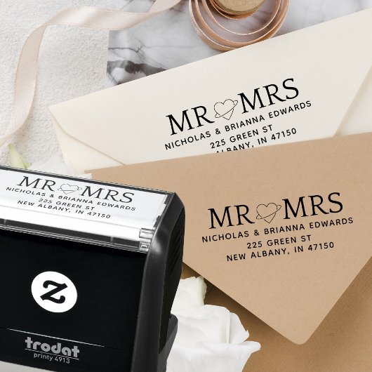 Elegante Mr. and Mrs. Heart Moderne Rücksendeadres Permastempel