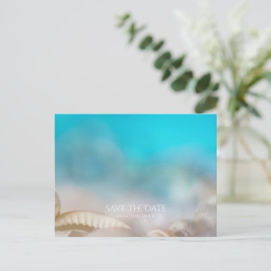 Elegante Muscheln Blau tropisch Save the Date Ankündigungspostkarte (Stehend Vorderseite)