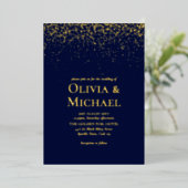 Elegante Navy Blue Gold Foil Wedding Folieneinladung (Stehend vorne)