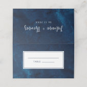 Elegante Navy Blue Watercolor Hochzeitsstimmung Ti Platzkarte (Außenseite Aufgefaltet)