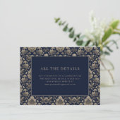 Elegante Navy Blumenmuster Begleitkarte (Stehend Vorderseite)