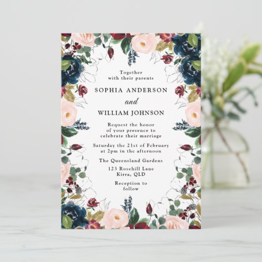 Elegante Navy Burgundy Blush Bloral Wreath Wedding Einladung (Stehend Vorderseite)