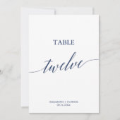 Elegante Navy Calligraphy Table 12 Tischnummern (Vorderseite)