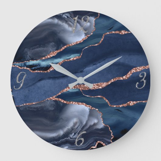 Elegante Navy Gold Agate Abstrakt Silber Zahlen Große Wanduhr (Vorderseite)