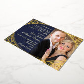 Elegante Navy Gold Foto Hochzeit Folieneinladung (Gedreht)
