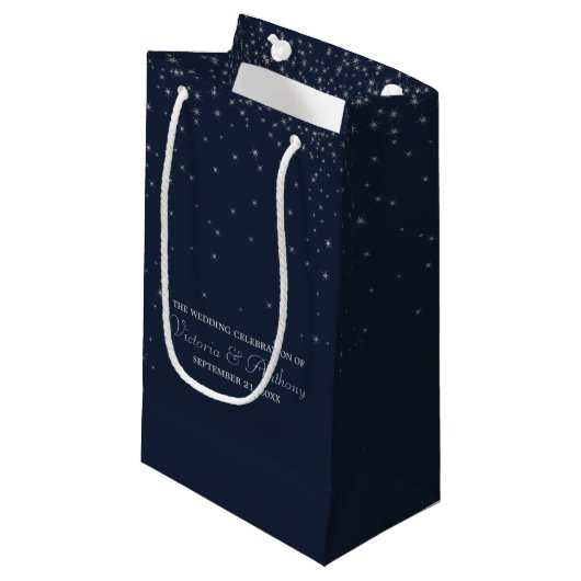 Elegante Navy & Silver Falling Stars Gastgeschenk Kleine Geschenktüte (Vorderseite Schrägansicht)