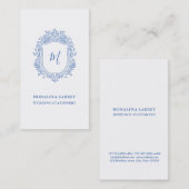 Elegante Ornamentale Rose Wappen Blue Monogram Visitenkarte (Vorne/Hinten)