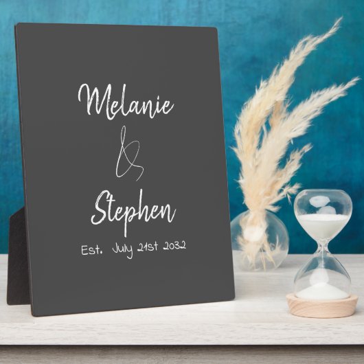 Elegante Paarnamen Datum Schriftart Grau Fotoplatte (Seite)