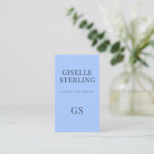 Elegante Pastel Blue Einfach Minimal Monogram Chic Visitenkarte (Stehend Vorderseite)