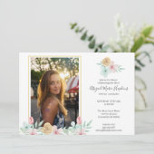 Elegante Pastel Floral Feier zum Leben Beerdigung Dankeskarte (Stehend Vorderseite)