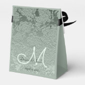 Elegante Pastel Sage Green Wedding Monogram Geschenkschachtel (Rückseite)