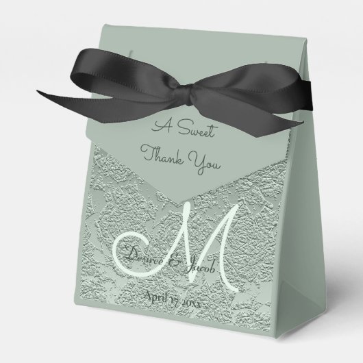 Elegante Pastel Sage Green Wedding Monogram Geschenkschachtel (Vorderseite)