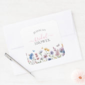 Elegante Pastel Wildblumen Grünes Brautparty Quadratischer Aufkleber (Umschlag)