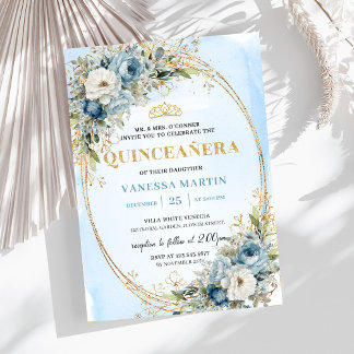 Elegante Pastellblaue Gold-Eukalyptus-Quinceañera Einladung