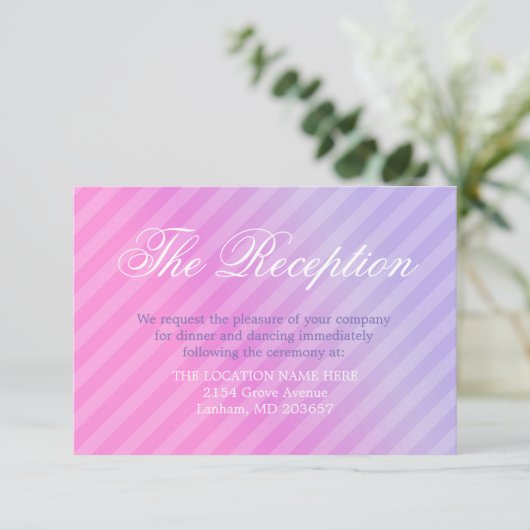 Elegante Pastellrosa-lila Informations-Einzelkarte Begleitkarte (Stehend Vorderseite)