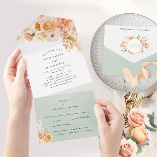 Elegante Peach and Sage Floral Wedding mit UAWG Al All In One Einladung