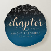 Elegante Peach Oceanic Blue Wedding ein neues Kapi Rundes Kissen (Rückseite)