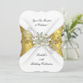 Elegante Pearl Yellow Gold Weißer Diamant Geburtst Einladung (Stehend Vorderseite)