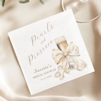 Elegante Perlen & Prosecco-Junggesellinnen-Abschie Serviette
