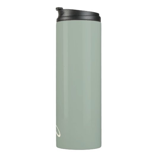 Elegante Personalisierte Skriptname Sage Green Tra Thermosbecher (Nach rechts gedreht)