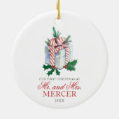 Elegante Personalisierte Weihnachten Neu Verheirat Keramik Ornament (Hinten)