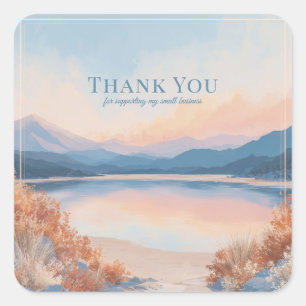 Elegante Pfirsichblaue Bergsee-Landschaft Quadratischer Aufkleber