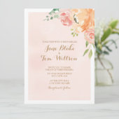 Elegante pfirsichfarbene Blume Einladung (Stehend Vorderseite)